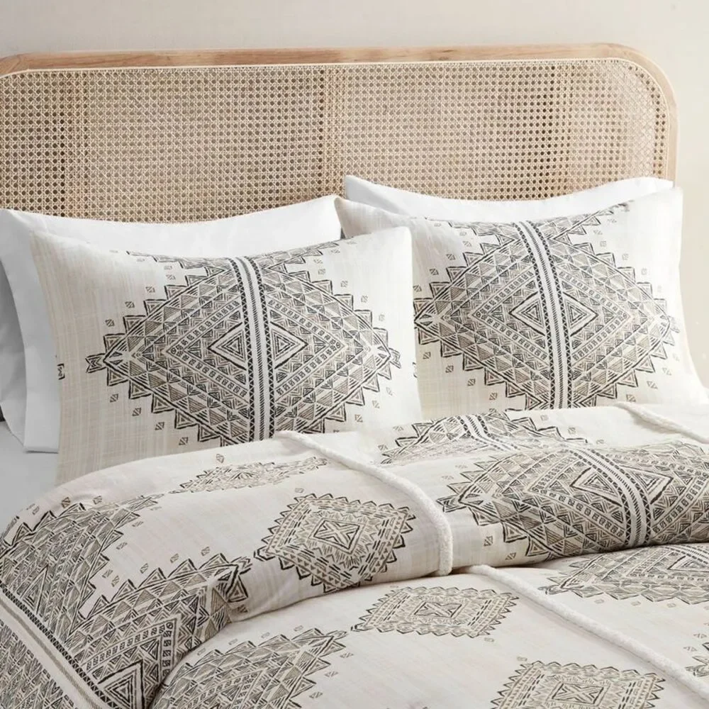 Madison Park Cream and Gray Comforter Set